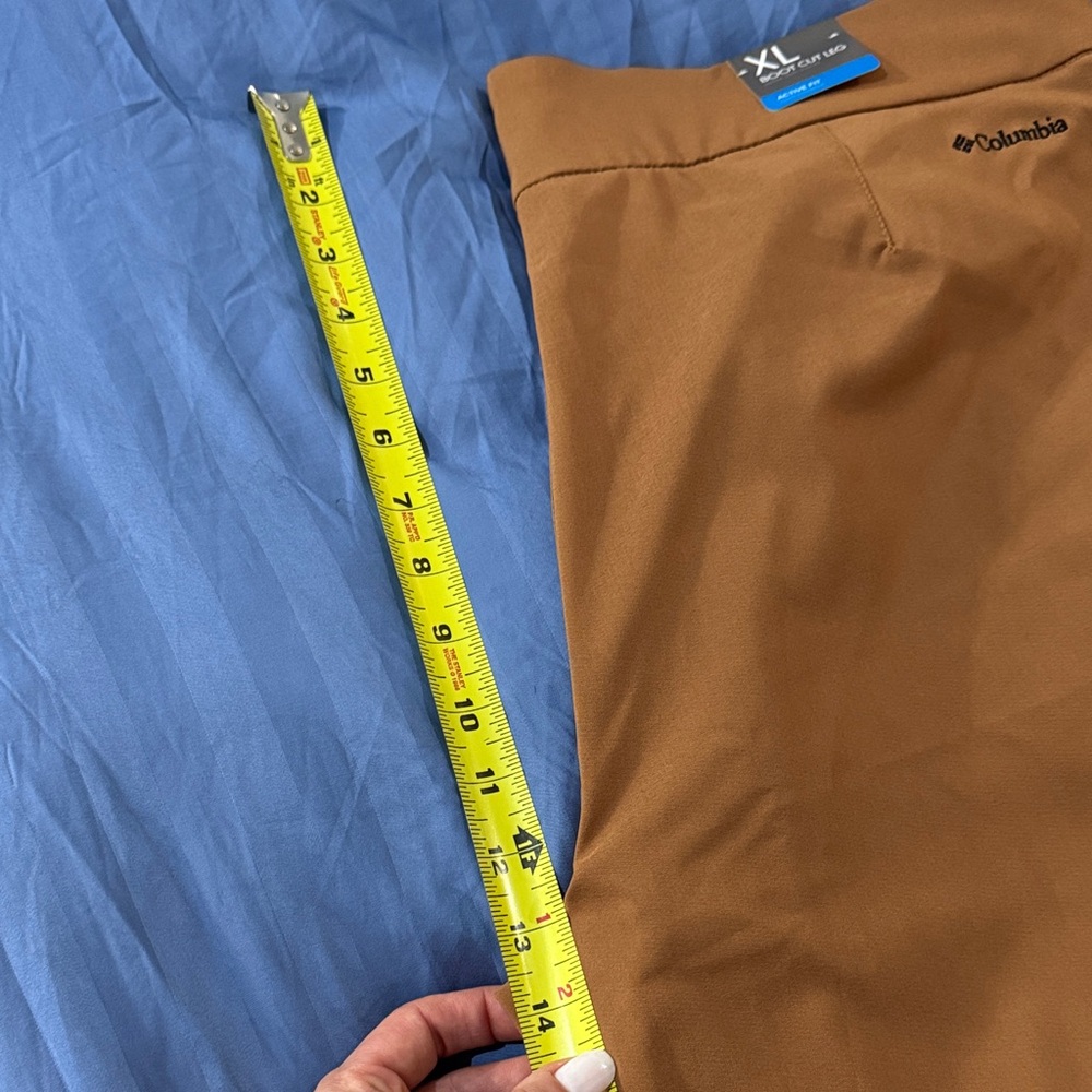 NWT Columbia Active Fit All Seasons Women’s Bootcut Pant Size XL Short Brown - Picture 8 of 12